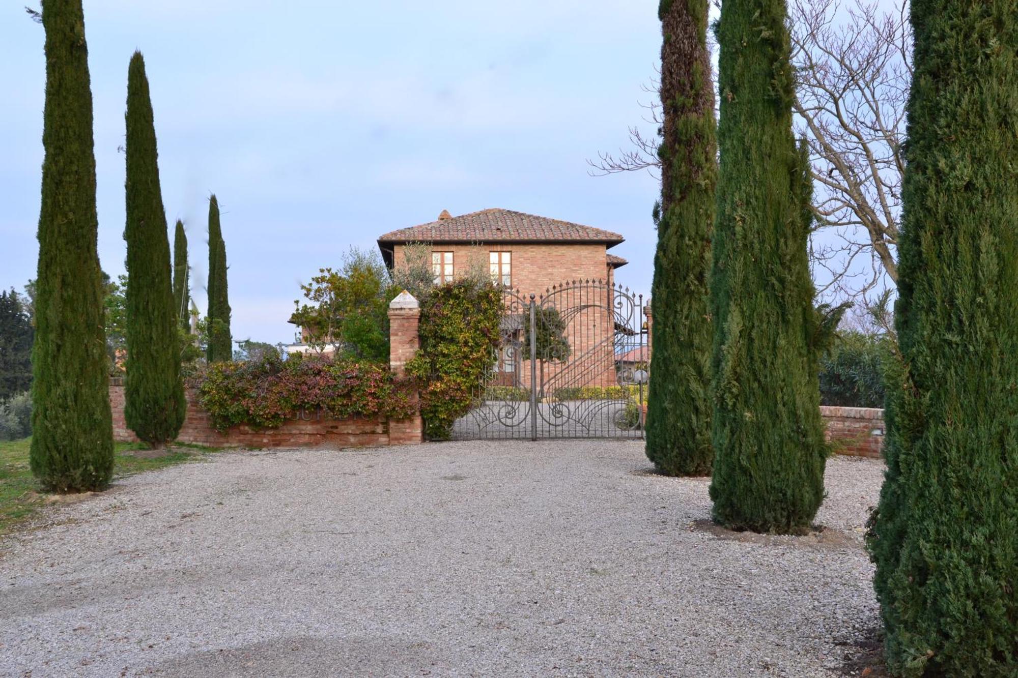 Agriturismo Sanguineto Acquaviva  Exterior foto